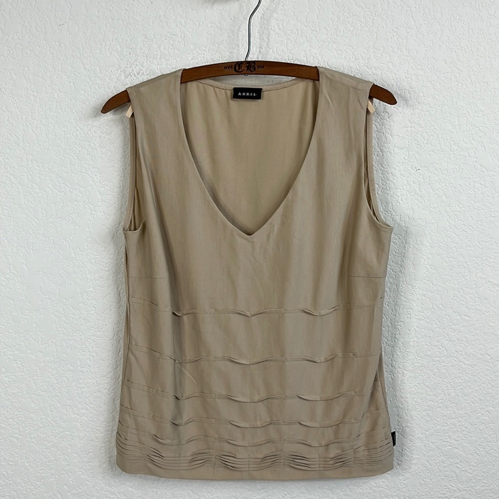 Akris V Neck Pleated Sleeveless Blouse Tanl